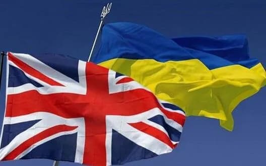 Великобритания предоставляет Украине военный кредит в размере 2,26 миллиарда фунтов.