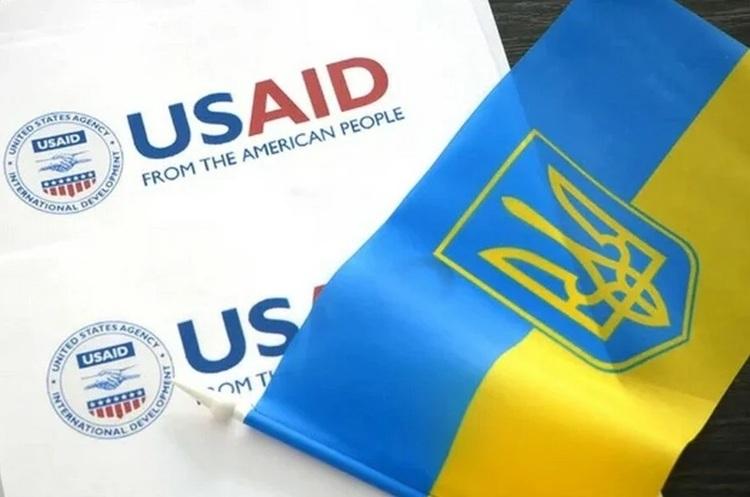 USAID приостанавливает все проекты в Украине, как сообщает Reuters.