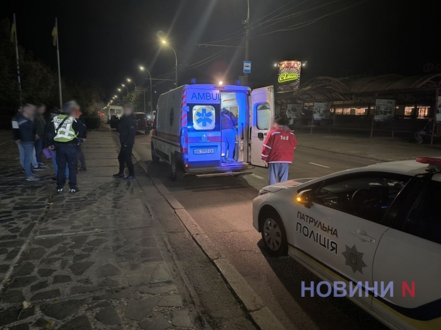 BMW Х5 врезался в маршрутку в Николаеве: двое пострадавших (фото, видео)